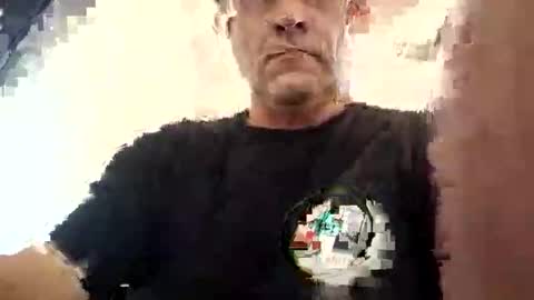 Snapshot of eric4698523103 chatting on 04.16.26 eric4698523103 online show from 04.16.26