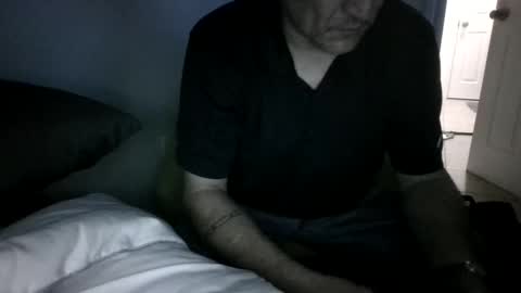 Snapshot of eric4698523103 chatting on 06.06.26 eric4698523103 online show from 06.06.26