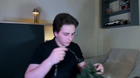 Snapshot of eric_ether chatting on 01.10.26 Eric online show from 01.10.26