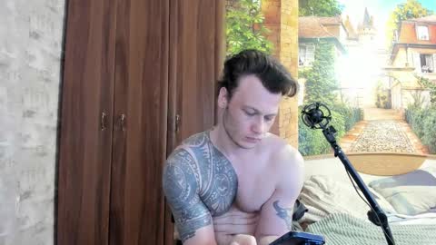 Snapshot of eric_the_vikking chatting on 10.21.25 Eric online show from 10.21.25