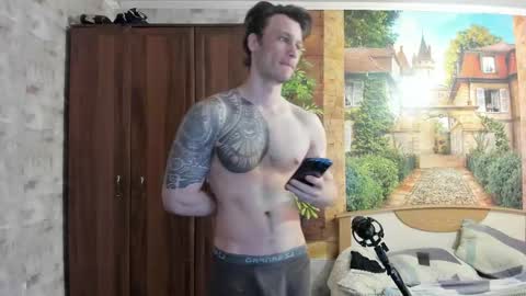 Snapshot of eric_the_vikking chatting on 11.07.25 Eric online show from 11.07.25