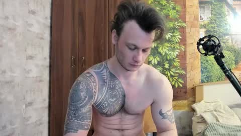 Snapshot of eric_the_vikking chatting on 11.13.25 Eric online show from 11.13.25