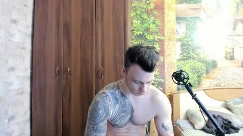 Snapshot of eric_the_vikking chatting on 01.14.26 Eric online show from 01.14.26