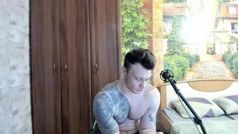 Snapshot of eric_the_vikking chatting on 01.18.26 Eric online show from 01.18.26