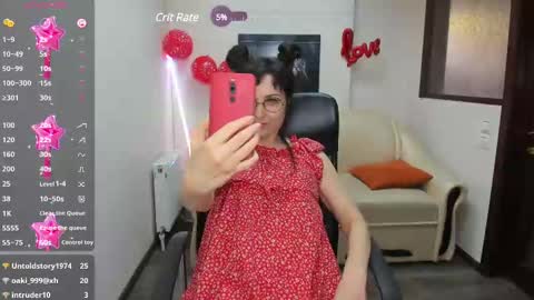 Snapshot of erica_edmonton chatting on 02.19.25 eRICA eDMONTON online show from 02.19.25