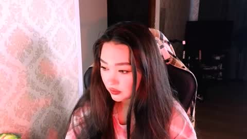 Erica Wayne online show from 12.16.25