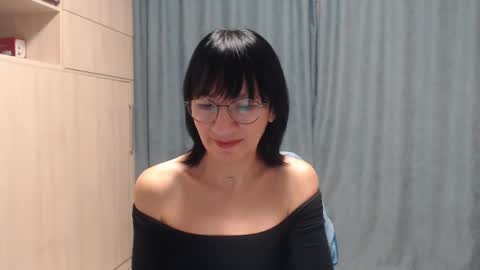 Snapshot of ericablack8 chatting on 01.10.25 ericablack8 online show from 01.10.25