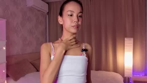 Snapshot of ericajackosn chatting on 12.02.25 Emily online show from 12.02.25