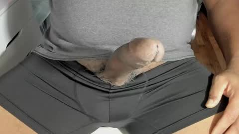 Snapshot of ericbishop1 chatting on 04.05.26 EricBishop1 online show from 04.05.26