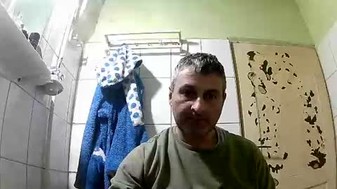 Snapshot of ericboy32 chatting on 02.09.25 eric online show from 02.09.25