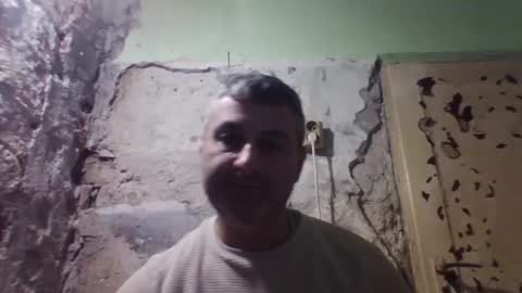 Snapshot of ericboy32 chatting on 11.27.25 eric online show from 11.27.25