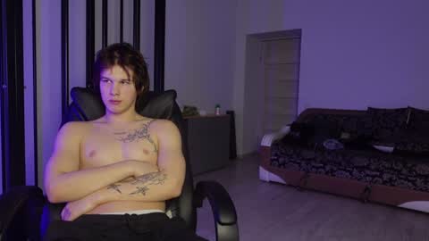 Snapshot of erick_grant chatting on 01.24.25 ERICK GRANT online show from 01.24.25