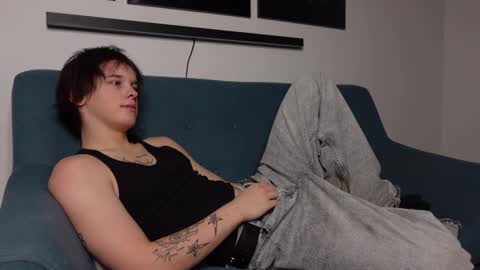 Snapshot of erick_grant chatting on 01.24.25 ERICK GRANT online show from 01.24.25