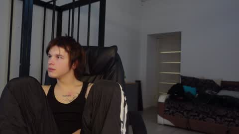 Snapshot of erick_grant chatting on 01.28.25 ERICK GRANT online show from 01.28.25