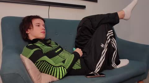 Snapshot of erick_grant chatting on 01.29.25 ERICK GRANT online show from 01.29.25