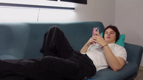 Snapshot of erick_grant chatting on 02.05.25 ERICK GRANT online show from 02.05.25