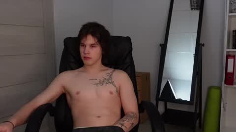 Snapshot of erick_grant chatting on 02.09.25 ERICK GRANT online show from 02.09.25