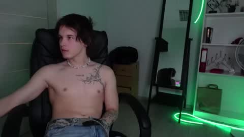 Snapshot of erick_grant chatting on 03.08.25 ERICK GRANT online show from 03.08.25