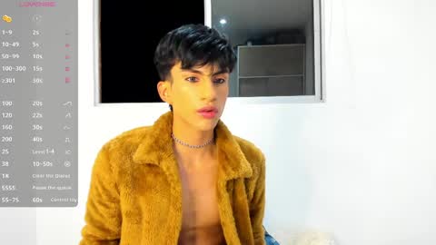 Snapshot of erick_velveth chatting on 05.25.26 erick online show from 05.25.26