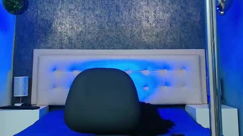   online show from 04.25.26