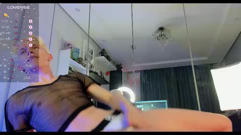 Snapshot of ericnortman chatting on 09.19.25 Eric online show from 09.19.25