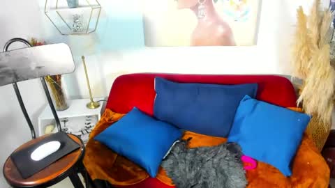 E R I K A  - L  Y R I C S online show from 04.26.26