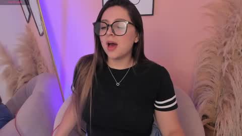 Erika Mendez online show from 04.29.26