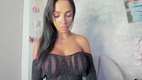 Snapshot of erikabeee1 chatting on 07.22.26 Erikabeee online show from 07.22.26