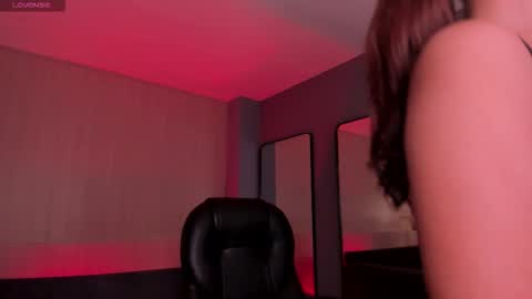 Snapshot of erikabenz chatting on 02.06.26 Erika Benz online show from 02.06.26