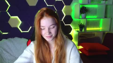 Snapshot of erikabrian chatting on 12.18.24 erikabrian online show from 12.18.24