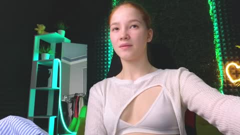 Snapshot of erikabrian chatting on 12.28.24 erikabrian online show from 12.28.24