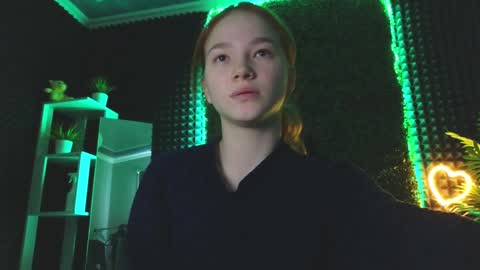 Snapshot of erikabrian chatting on 12.28.24 erikabrian online show from 12.28.24