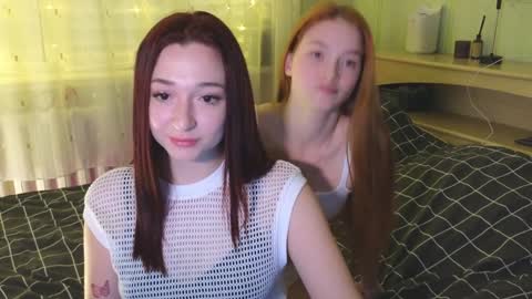 Snapshot of erikabrian chatting on 01.04.25 erikabrian online show from 01.04.25