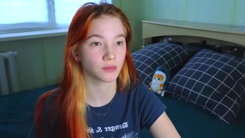 Snapshot of erikabrian chatting on 03.09.25 erikabrian online show from 03.09.25