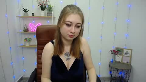 erikafanks online show from 01.21.25