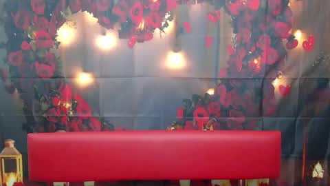 erikafanks online show from 01.23.25
