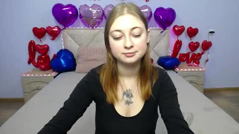 erikafanks online show from 02.13.25