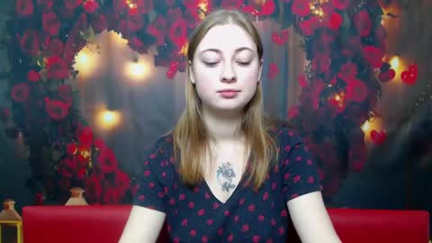 erikafanks online show from 03.06.25