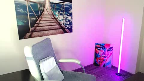 Erika online show from 03.10.26