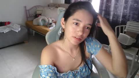 erina_1 online show from 04.22.26
