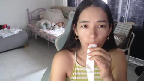 erina_1 online show from 05.06.26
