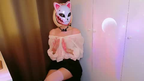 Snapshot of erirose chatting on 02.17.26 erirose online show from 02.17.26