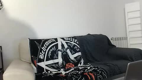 Snapshot of erisand chatting on 01.18.26 Erica online show from 01.18.26