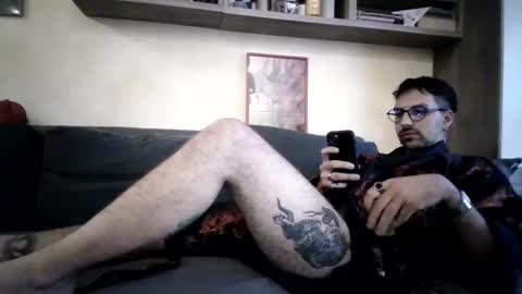 Snapshot of erka10000 chatting on 09.26.25 erka10000 online show from 09.26.25