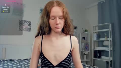 Snapshot of erline_may chatting on 11.08.25 Sofia online show from 11.08.25