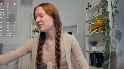 Snapshot of erline_may chatting on 06.25.26 Sofia online show from 06.25.26