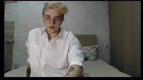 Snapshot of erlineabey chatting on 04.04.26 Erline online show from 04.04.26