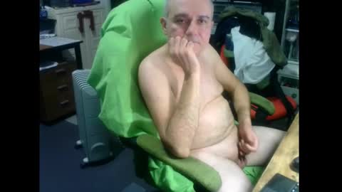 Snapshot of ernello chatting on 01.06.26 ernello online show from 01.06.26