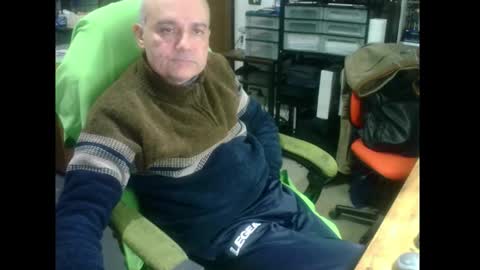 Snapshot of ernello chatting on 01.08.26 ernello online show from 01.08.26