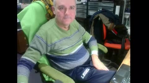 Snapshot of ernello chatting on 01.15.26 ernello online show from 01.15.26